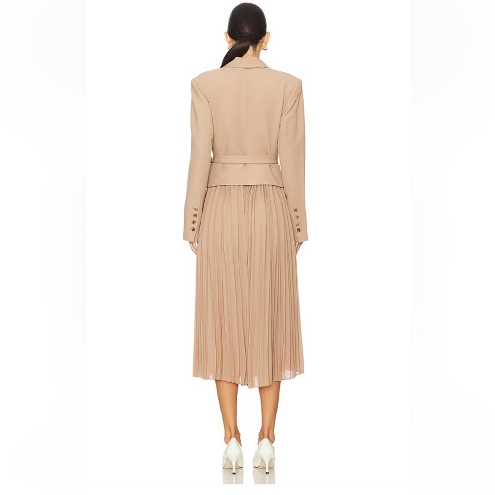 ASTR The Label Sekani Dress Camel Tan Midi Pleated Skirt jacket Revolve M - Picture 4 of 10
